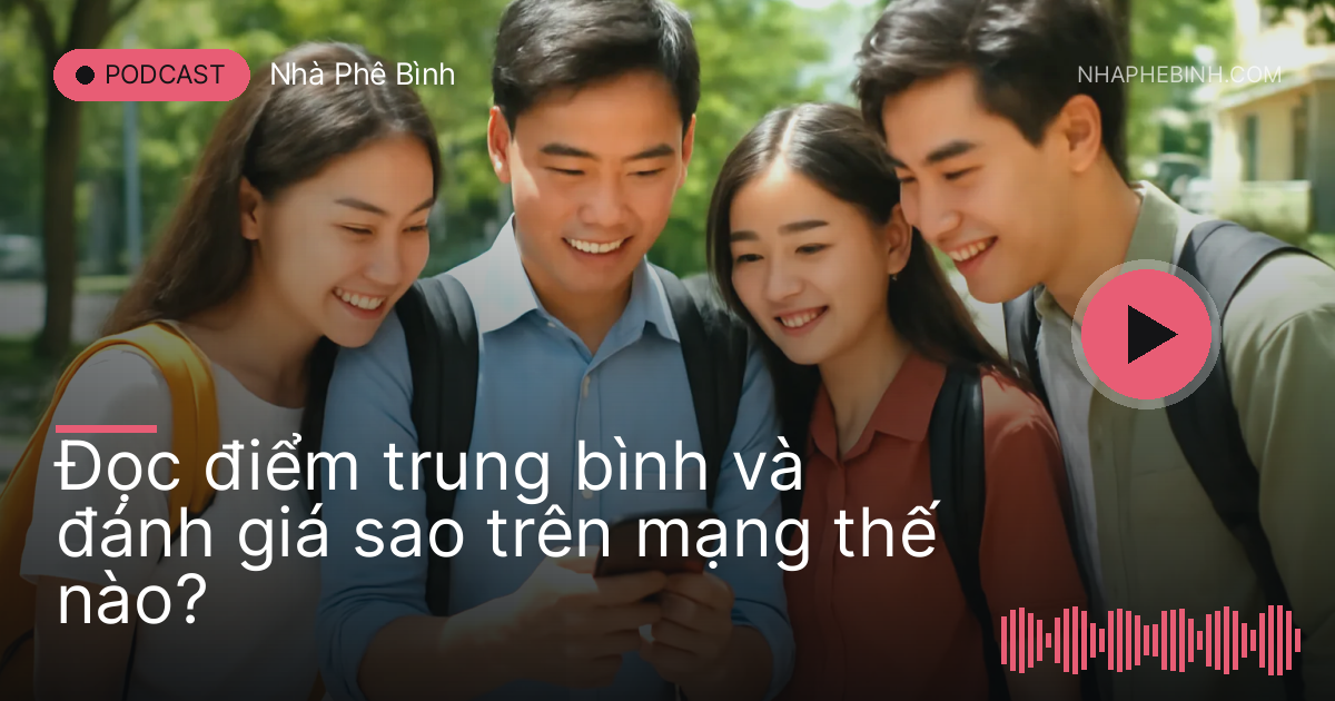 Nhóm sinh viên chụm đầu xem chung một điện thoại trên vỉa hè buổi trưa